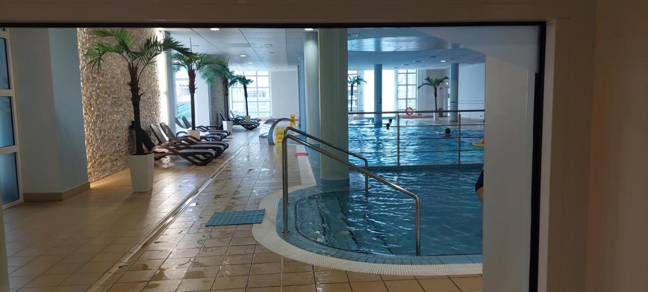 Apartament 2 Pokojowy Prywatny Z Aneksem Kuchennym W Hotelu Diva Kołobrzeg Buitenkant foto