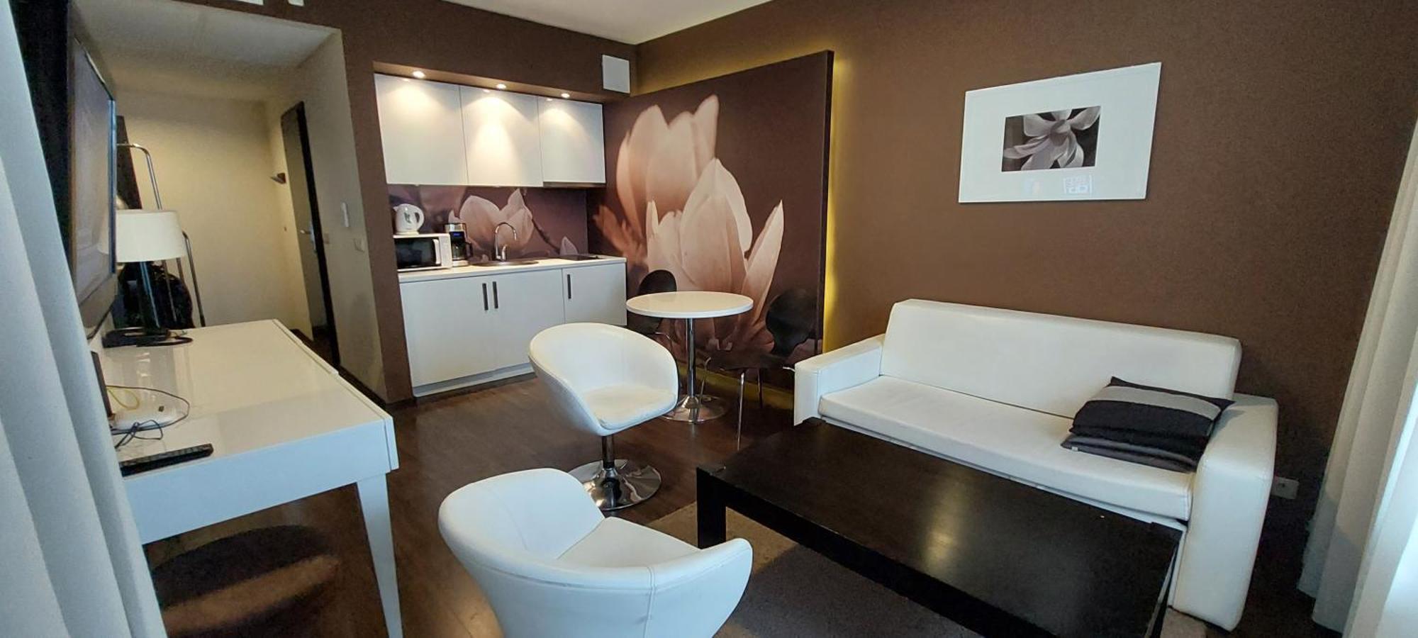 Apartament 2 Pokojowy Prywatny Z Aneksem Kuchennym W Hotelu Diva Kołobrzeg Buitenkant foto